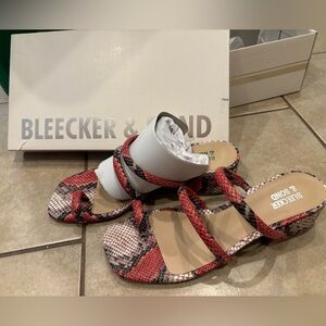 Bleecker & Bond sandals NIB size 6